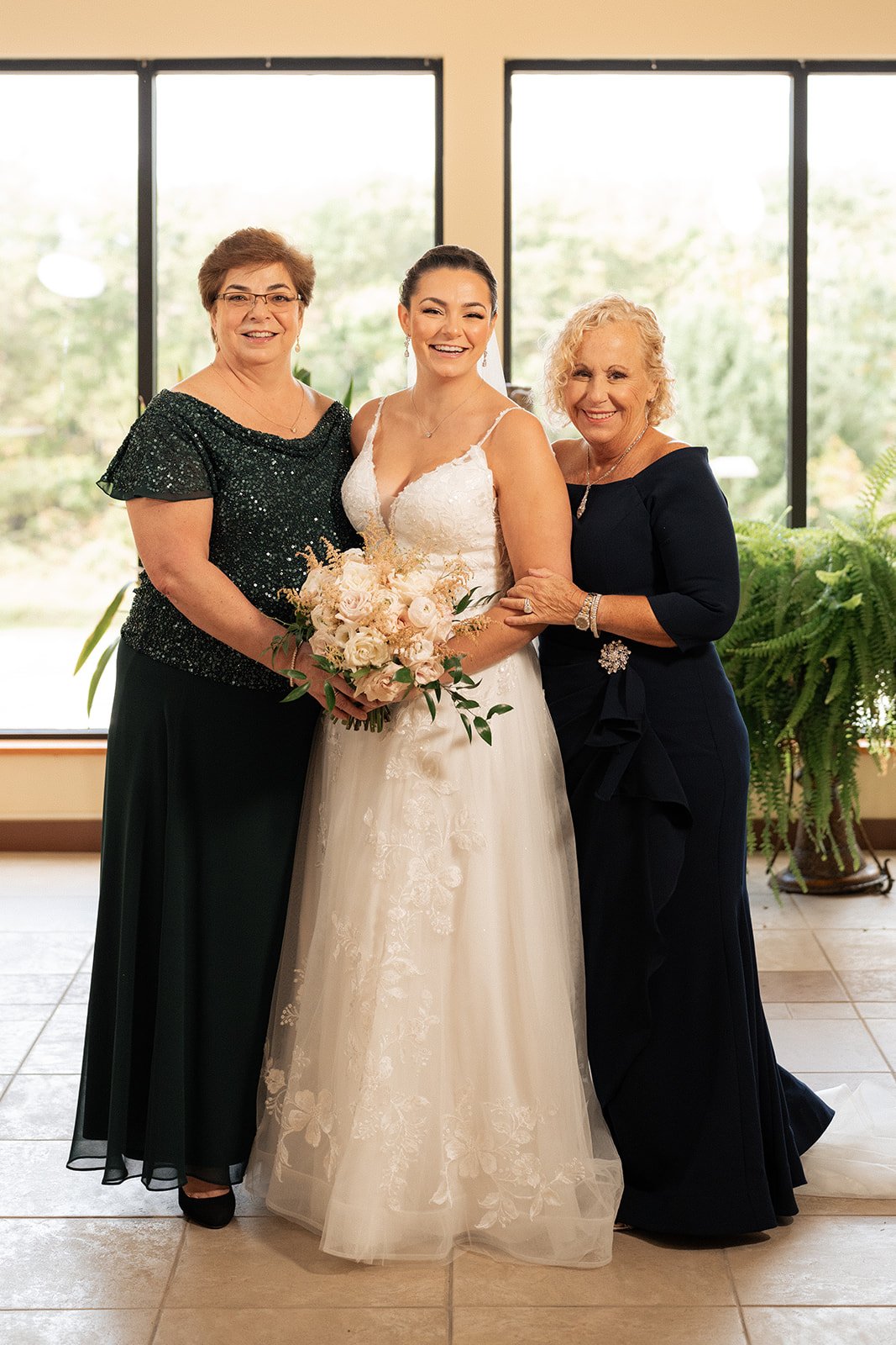 LaurenSteffenWeddingFinals-DawnpointStudios-113_websize.jpg