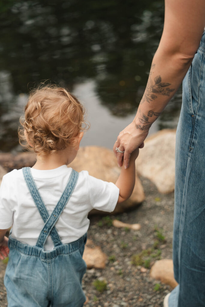 A mom and her child play in a park in Wyckoff New Jersey for a photoshoot!