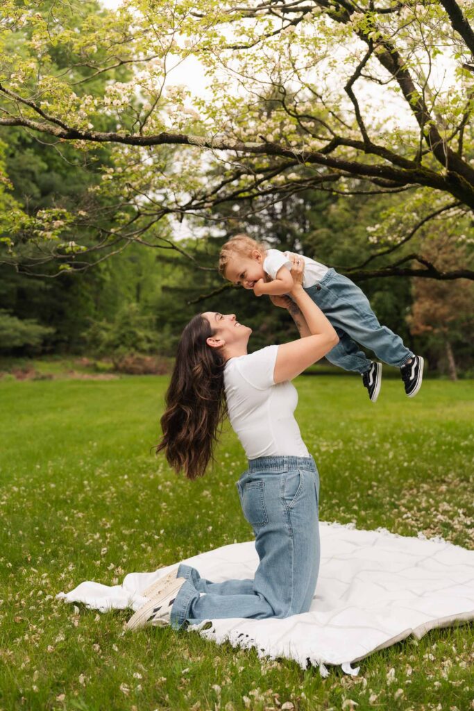 A mom and her child play in a park in Wyckoff New Jersey for a photoshoot!