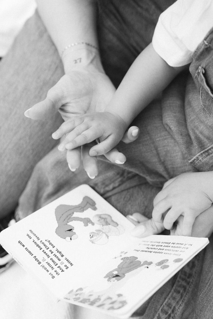 A mom and her child play in a park in Wyckoff New Jersey for a photoshoot!