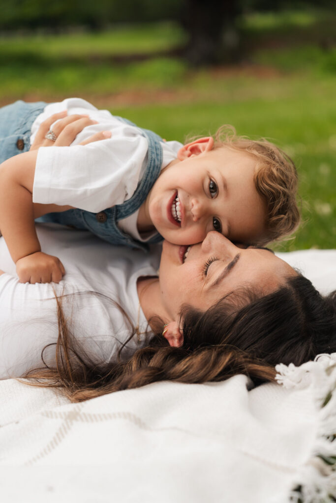 A mom and her child play in a park in Wyckoff New Jersey for a photoshoot!