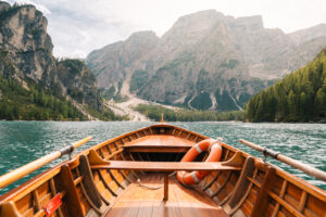 Lago-di-Braies-Dolomites-elopement-photography-8