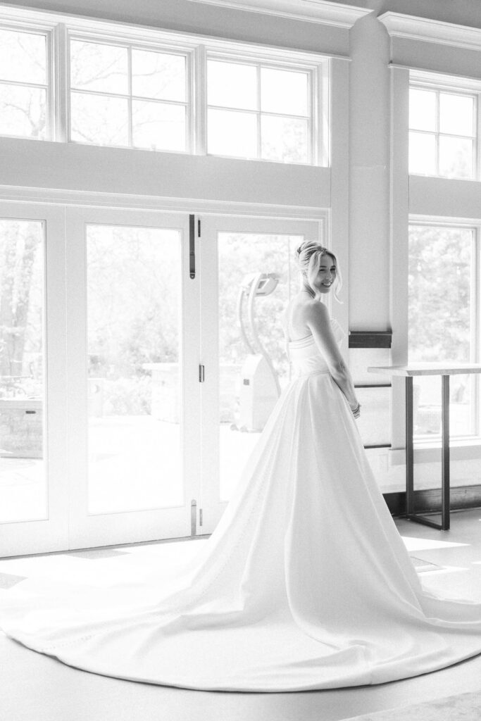 Vintage inspired wedding photography at Indian Trail Club in Franklin Lakes, New Jersey.