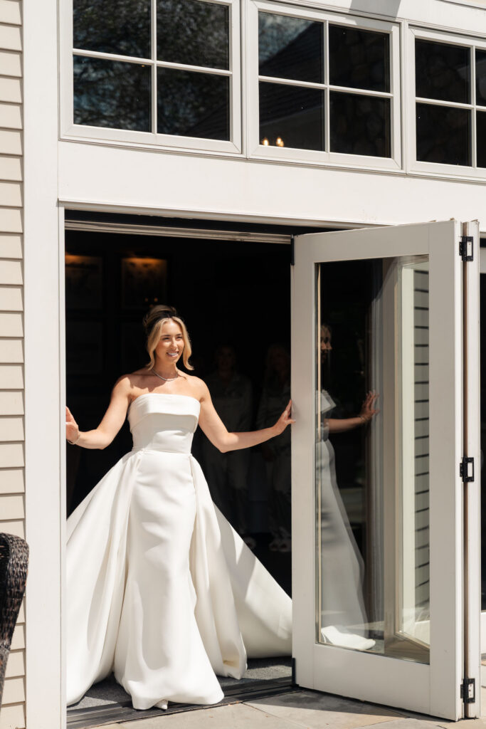 Vintage inspired wedding photography at Indian Trail Club in Franklin Lakes, New Jersey.