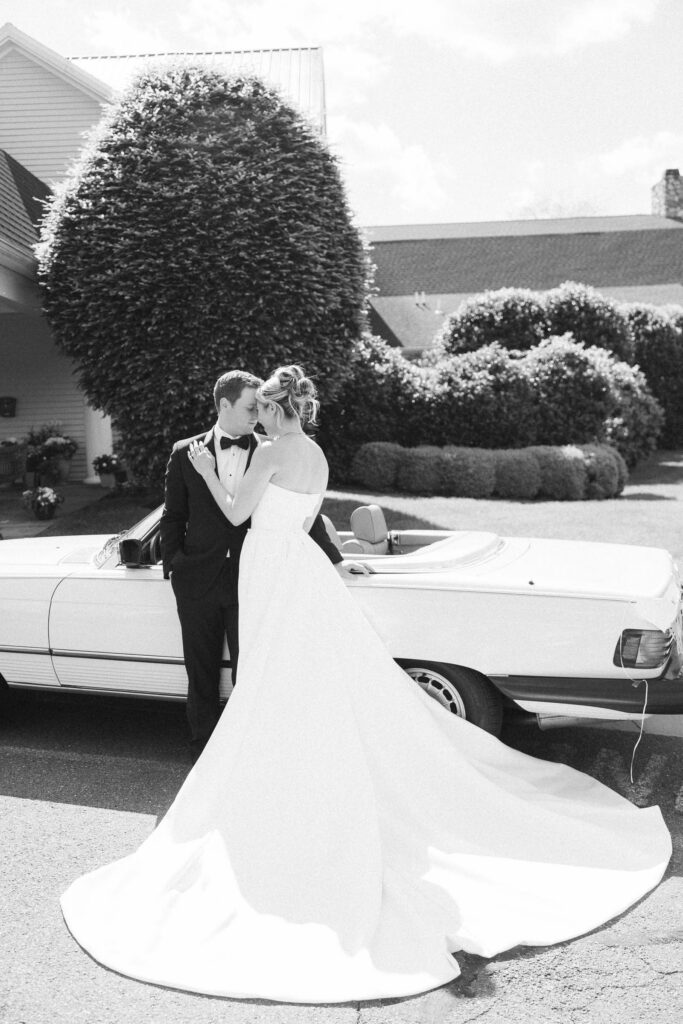Vintage inspired wedding photography at Indian Trail Club in Franklin Lakes, New Jersey.