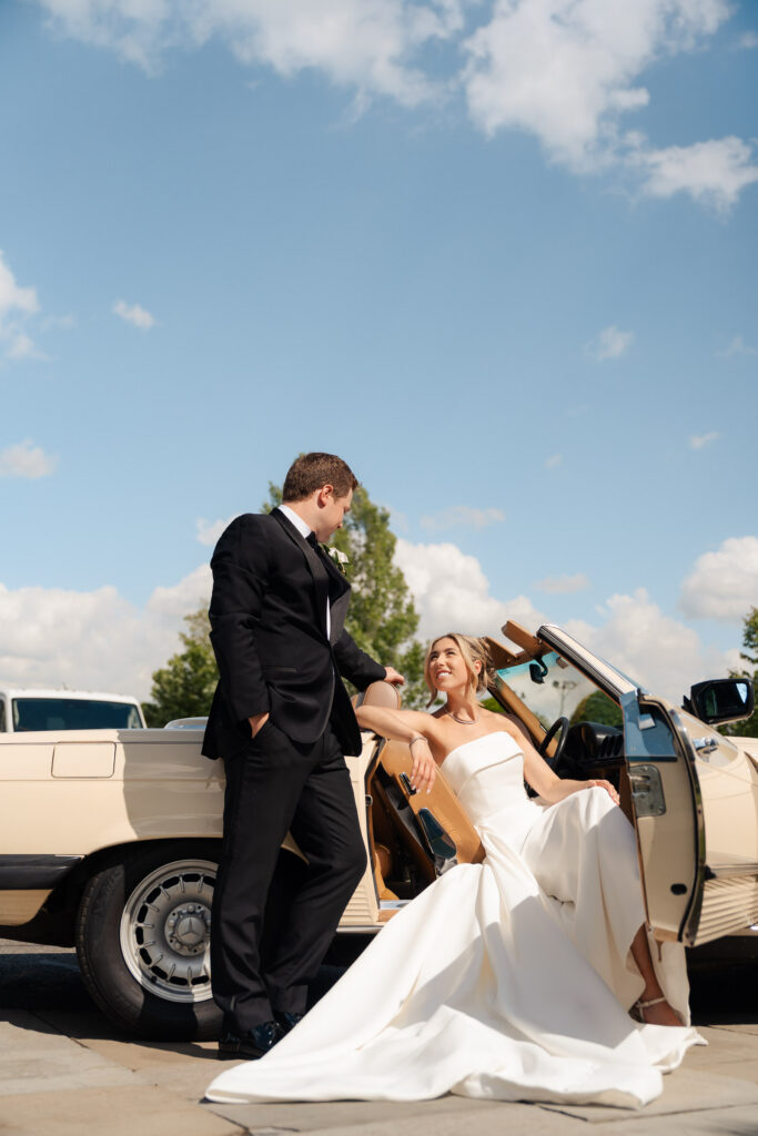 Vintage inspired wedding photography at Indian Trail Club in Franklin Lakes, New Jersey.