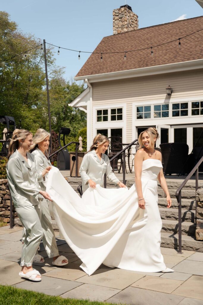 Vintage inspired wedding photography at Indian Trail Club in Franklin Lakes, New Jersey.