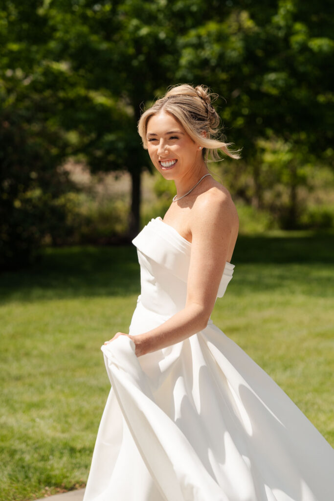 Vintage inspired wedding photography at Indian Lake Club in Franklin Lakes, New Jersey.