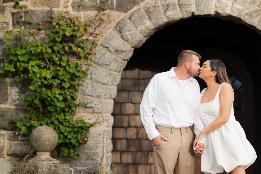 A vintage-inspired late autumn engagement session at Skylands Manor and the New Jersey Botanical Gardens in Ringwood, NJ, featuring fall foliage, classic outfits, and romantic garden portraits.