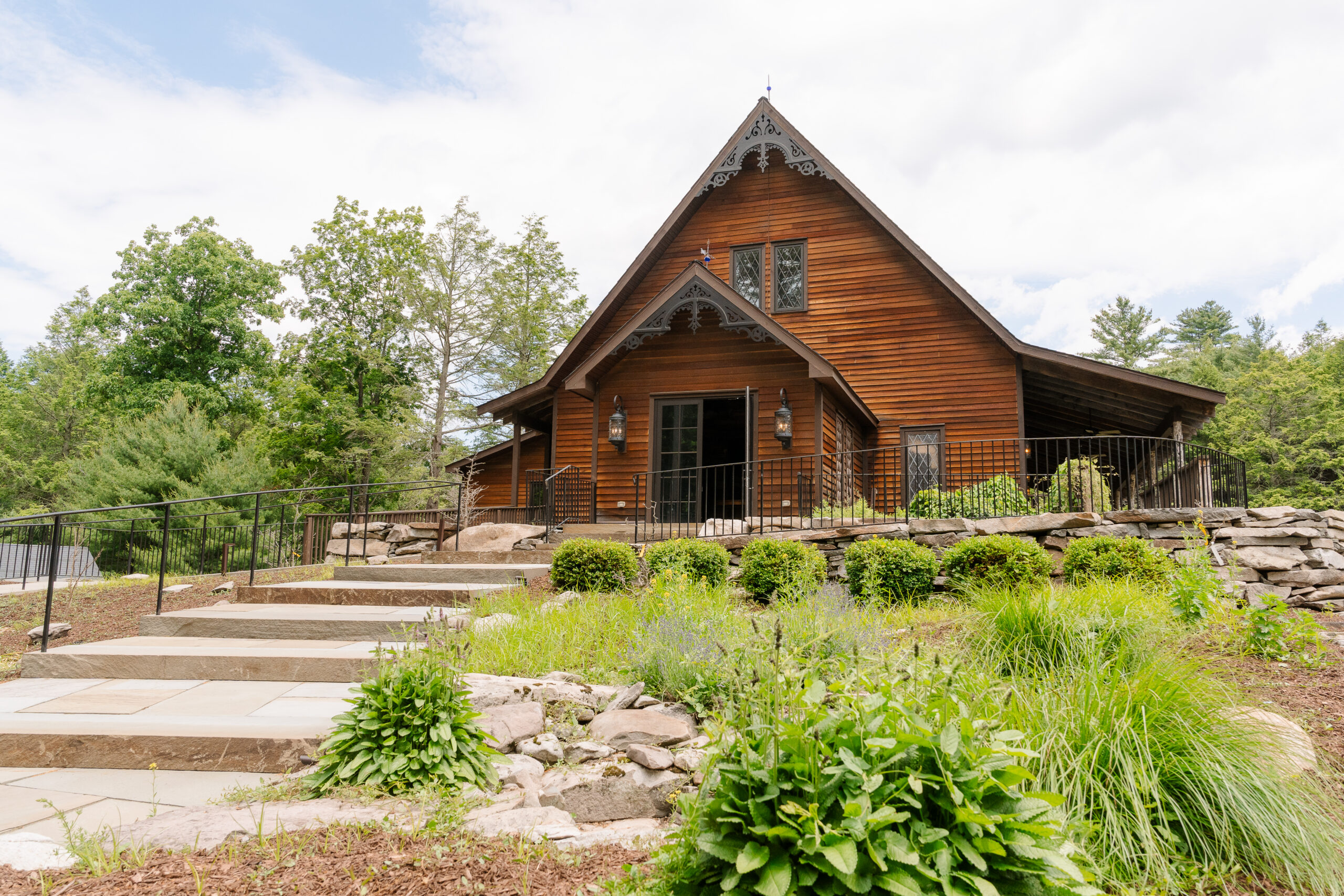 Pine Brook Manor wedding venue in New York surrounded by forests and natural landscapes.