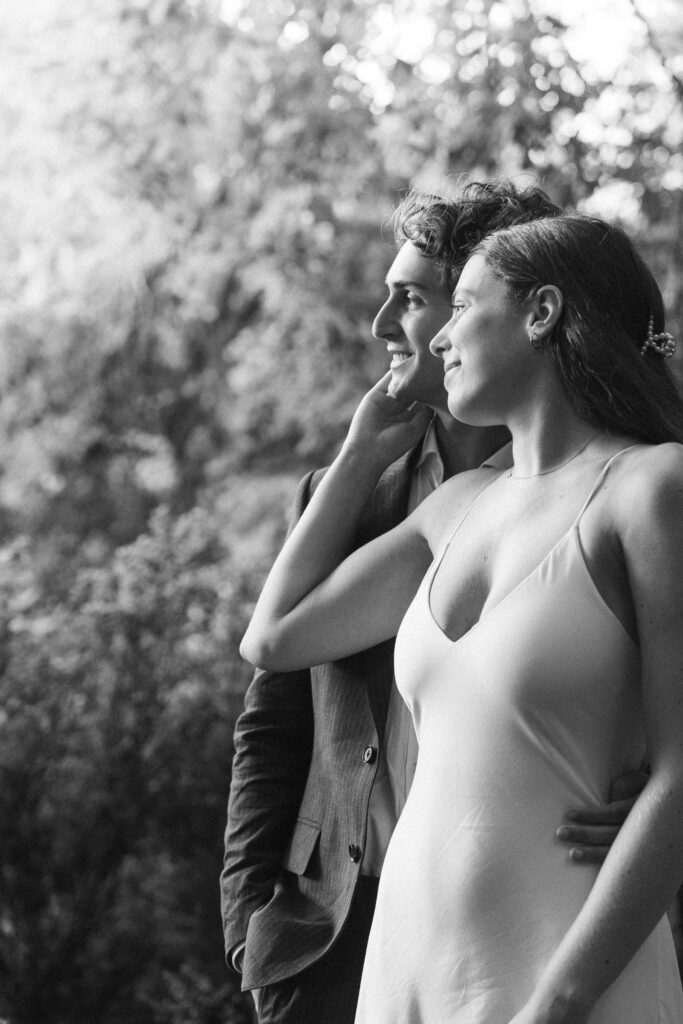 Central park engagement photographer with romantic style!